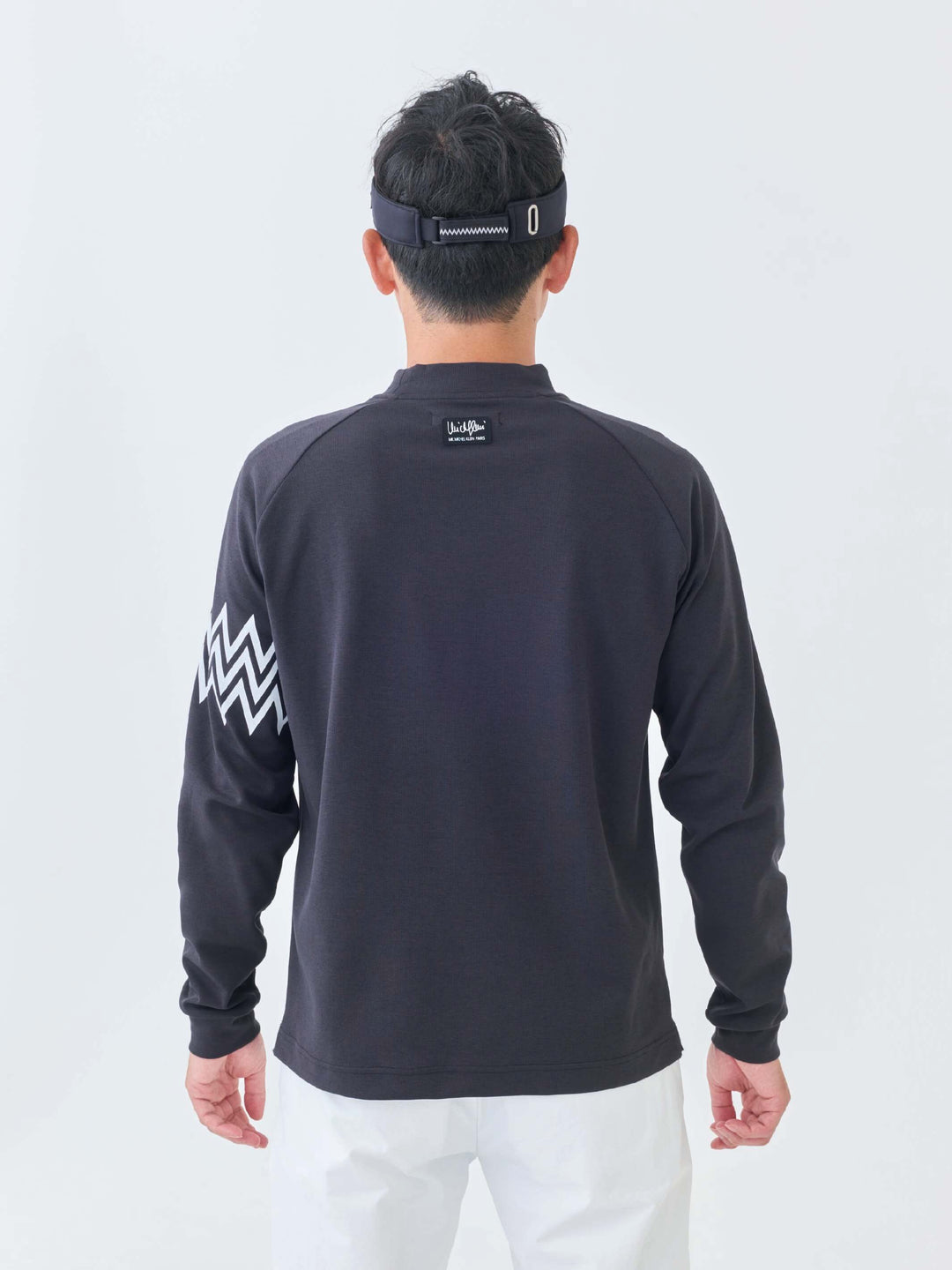 エアリー天竺３Mプリント長袖モックネック