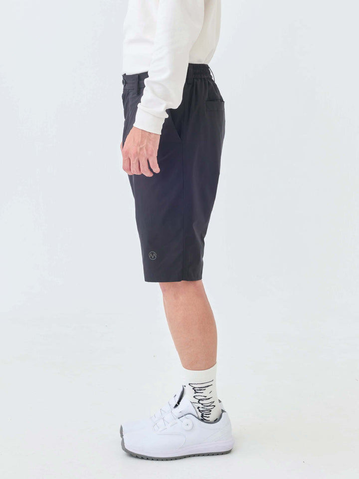 撥水ストレッチハーフタックパンツ