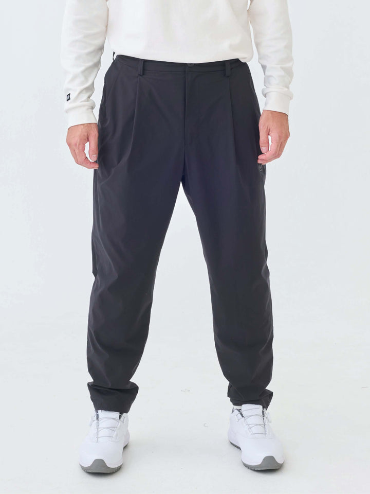 撥水ストレッチタックパンツ