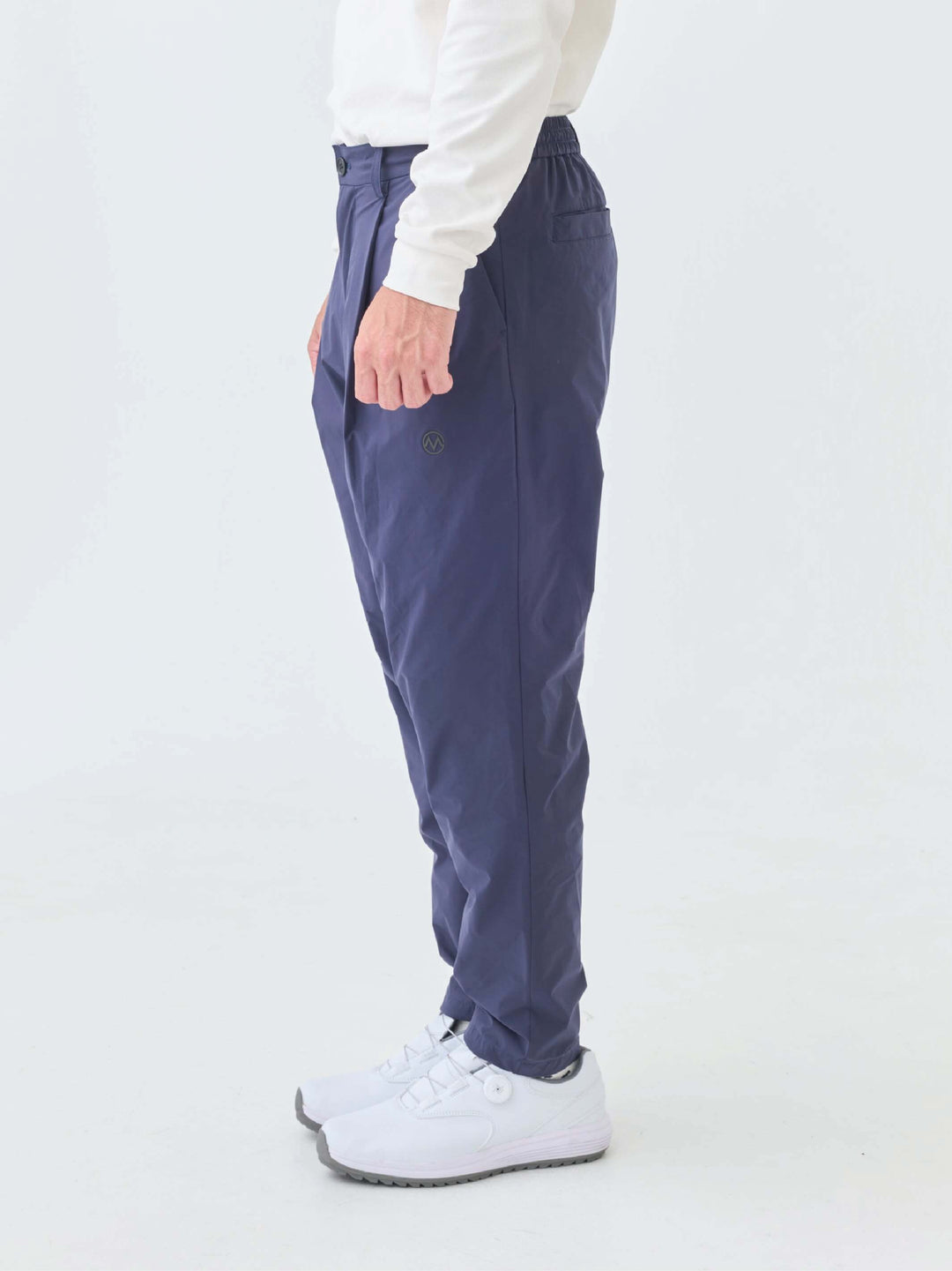 撥水ストレッチタックパンツ