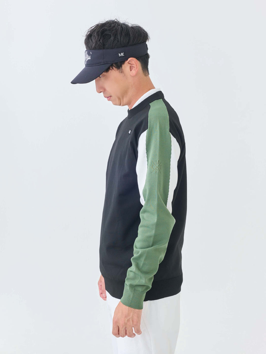 ストレッチニット袖配色セーター