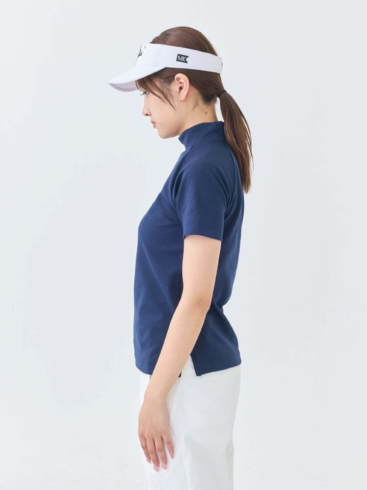 エアリー天竺エンボスサインロゴ半袖モックネック