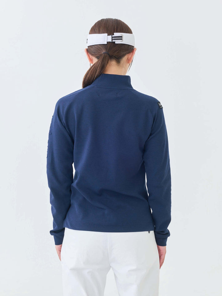 エアリー天竺エンボスサインロゴ長袖モックネック