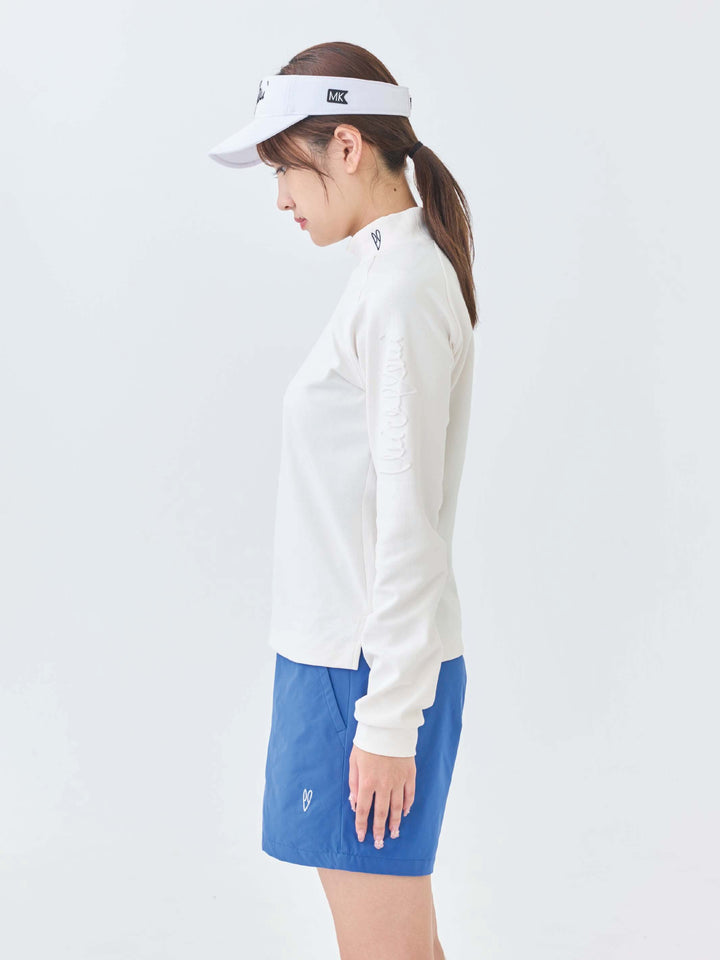 エアリー天竺エンボスサインロゴ長袖モックネック