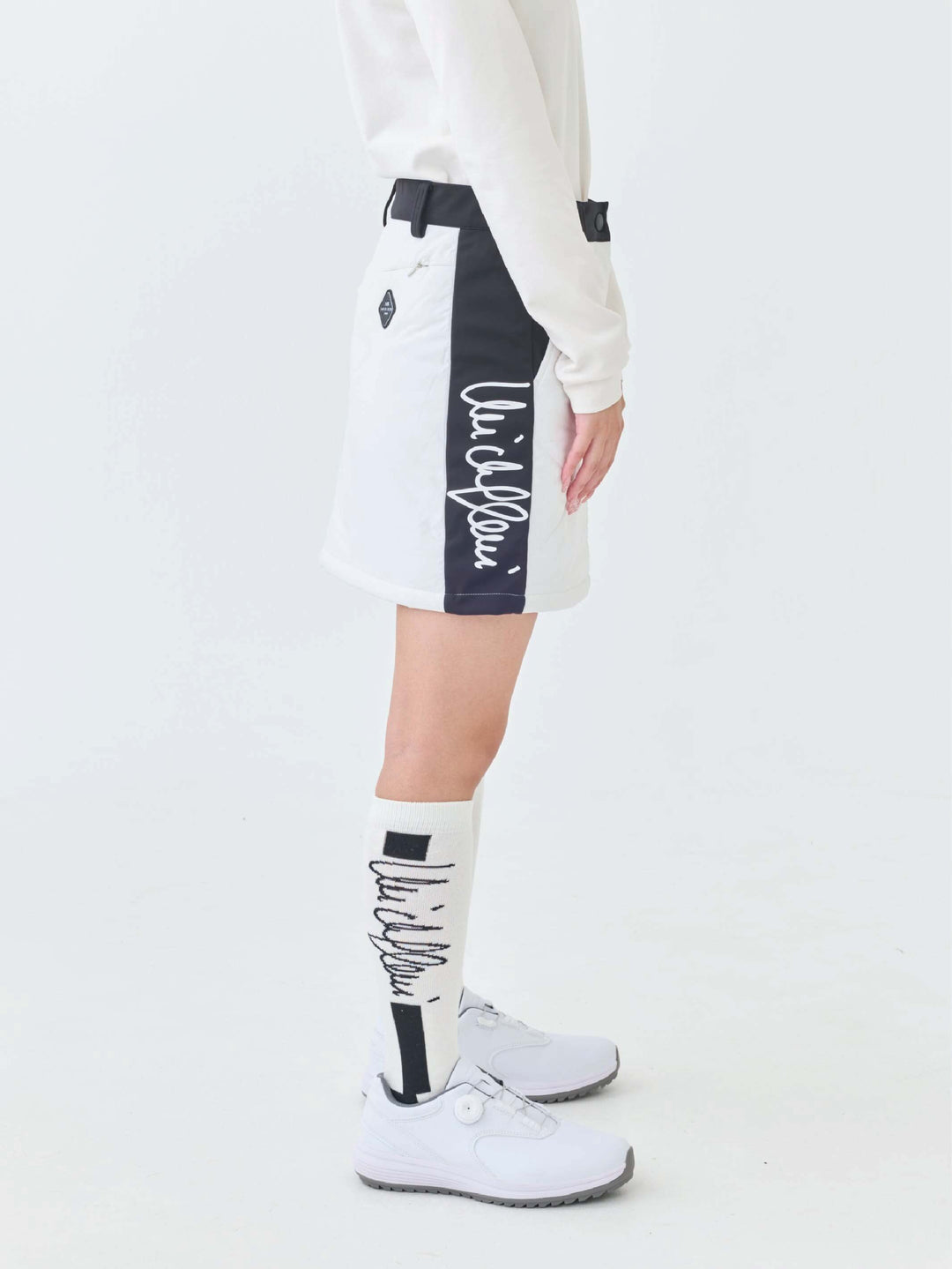 撥水ストレッチキルトスカート