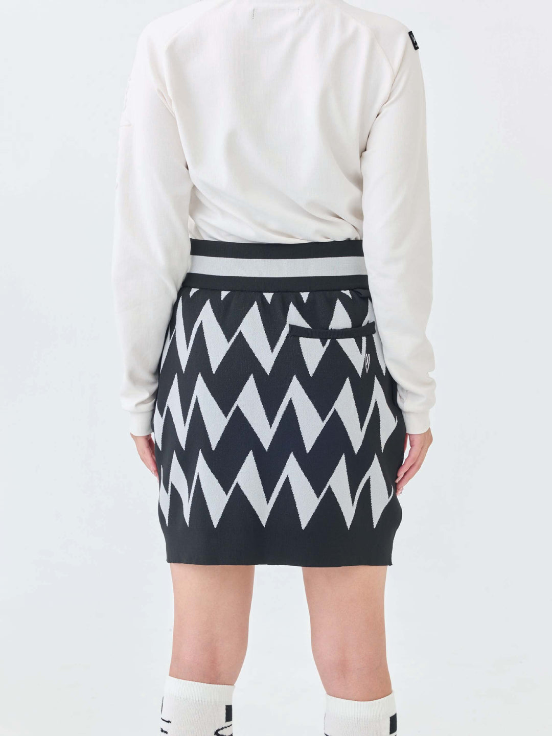 ストレッチニットWジャガードスカート