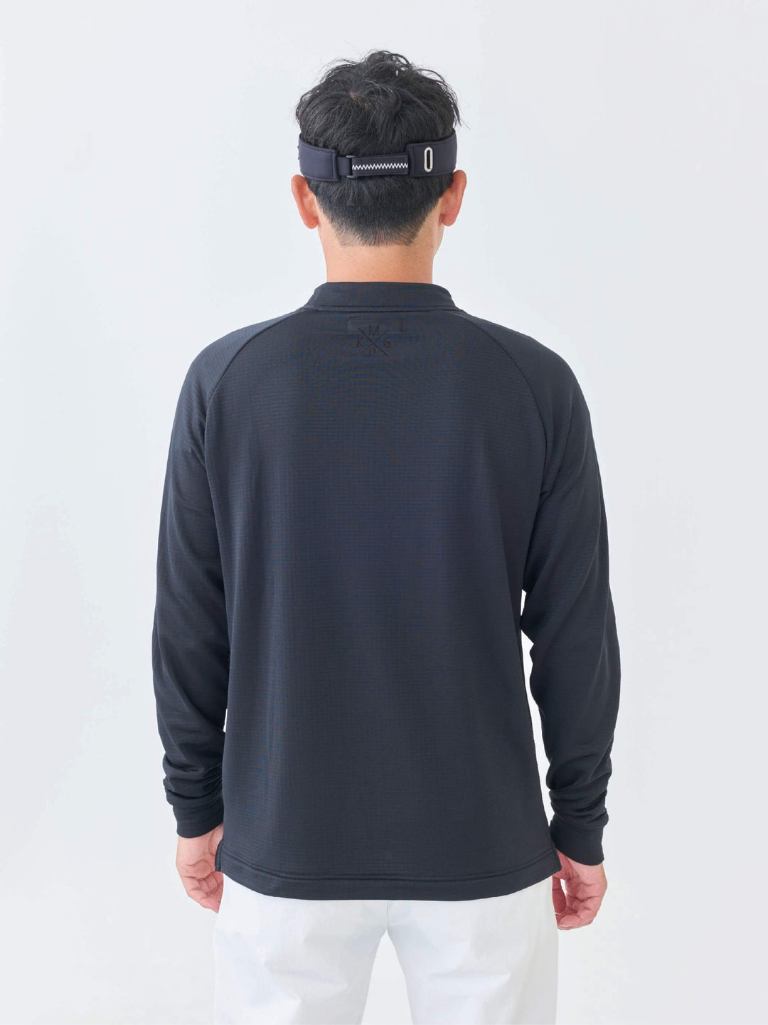 グリットフリースモックネック