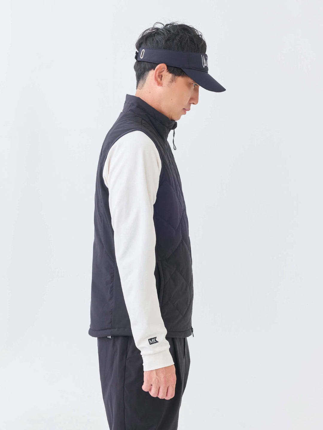 撥水ストレッチキルトフーディーベスト