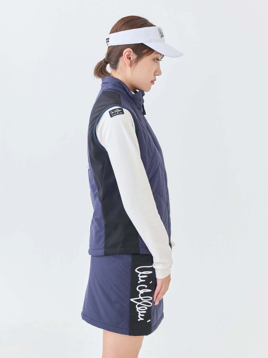 撥水ストレッチキルトフーディーベスト