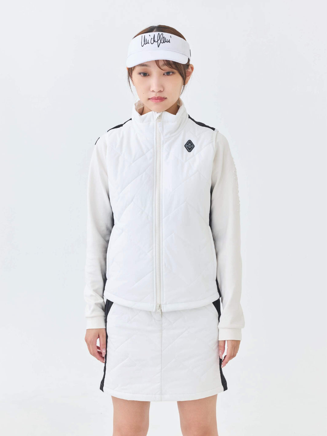 撥水ストレッチキルトフーディーベスト