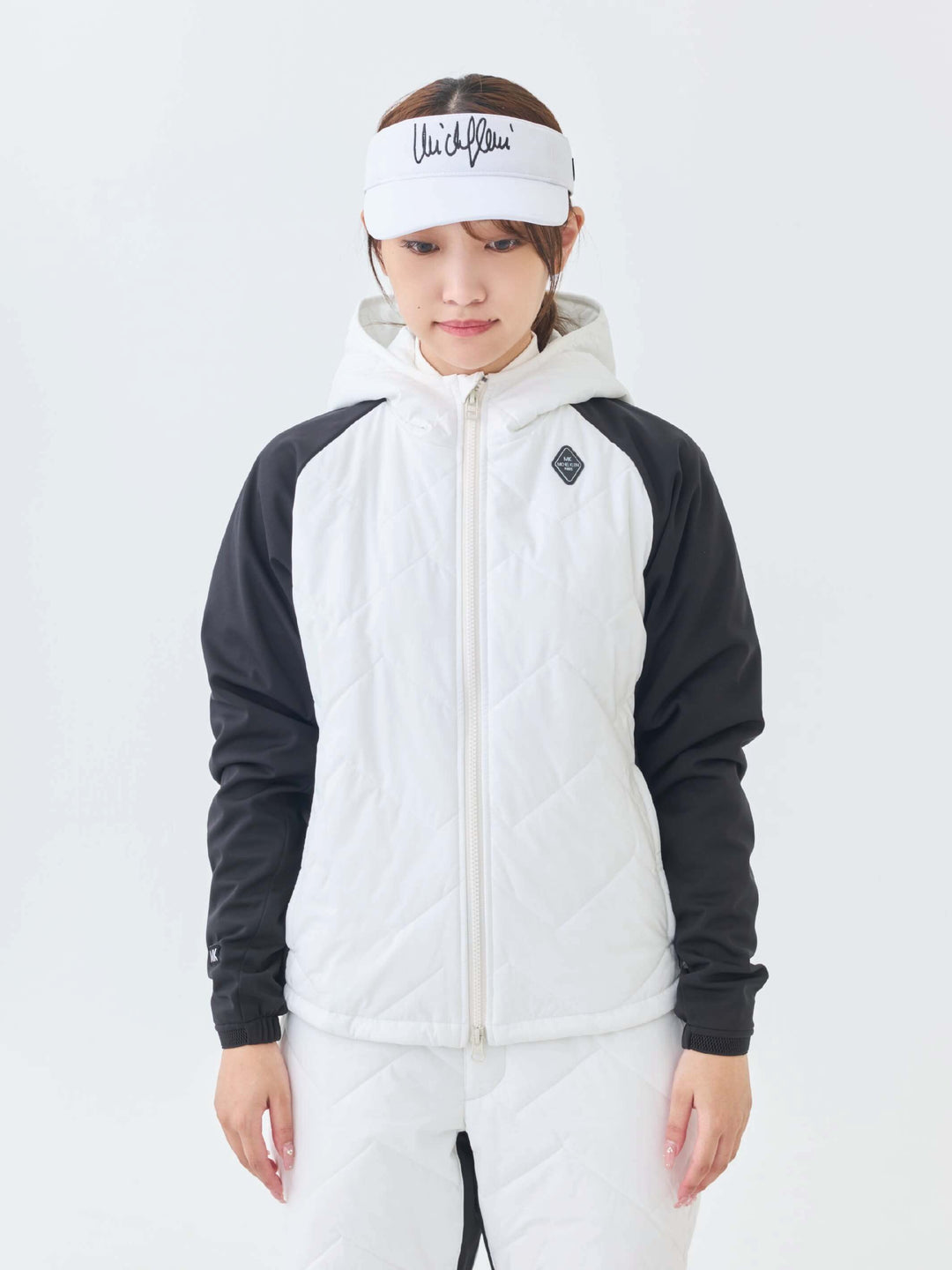 撥水ストレッチキルトフーディーブルゾン