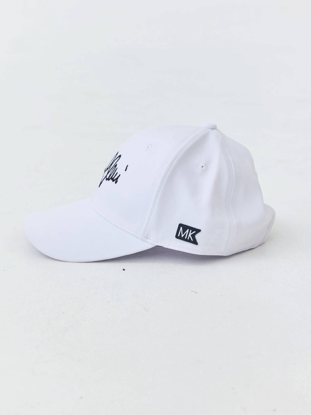 サインロゴ刺繍キャップ