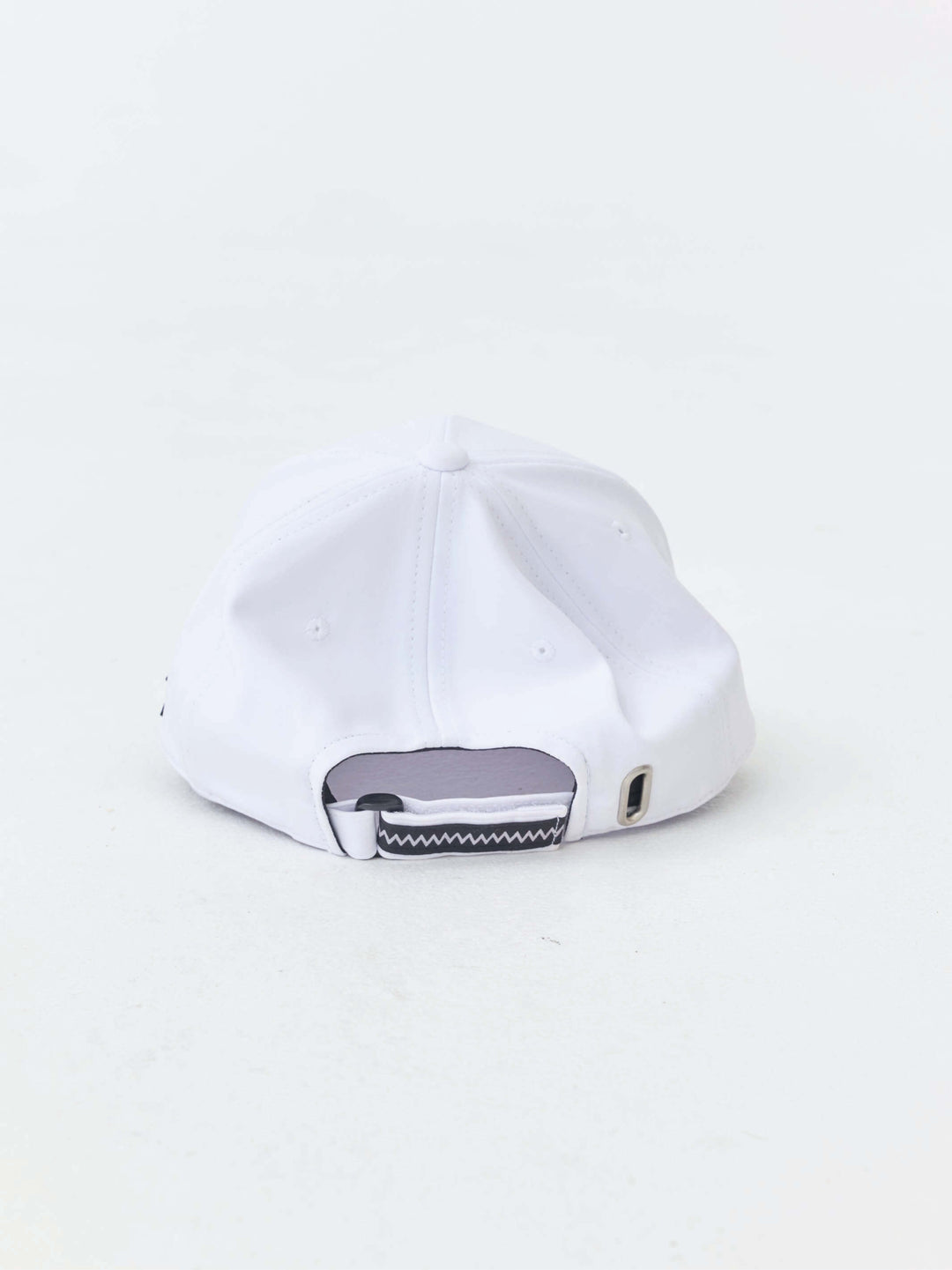 サインロゴ刺繍キャップ